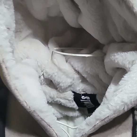 NWT D.E.T.A.I.L.S I.N.C Cozy Beige Hooded Coat with Plaid Scarf Faux Fur Size 3X - Picture 6 of 10